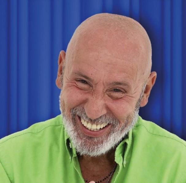 UNO NESSUNO E CENTOMILA DI MAURIZIO BATTISTA